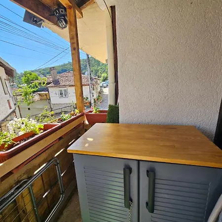 Biscuit Cosy Mini House In Old Town Apartamento