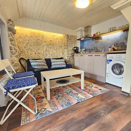 Biscuit Cosy Mini House In Old Town