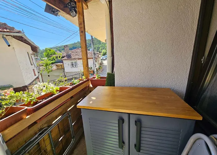 Biscuit Cosy Mini House In Old Town Apartment