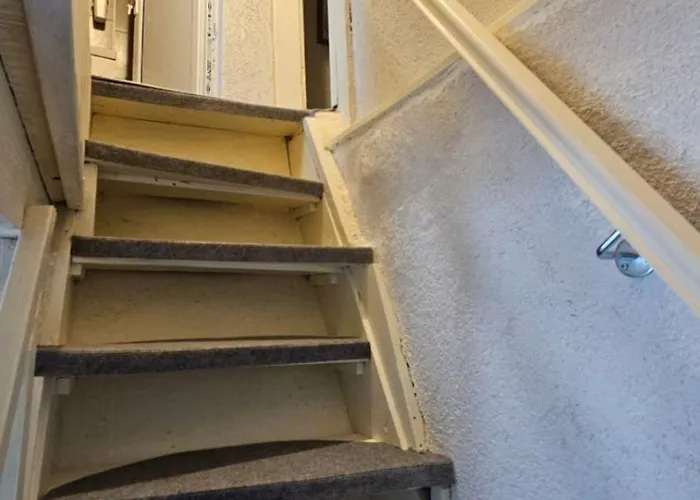 Biscuit Cosy Mini House In Old Town Apartamento *