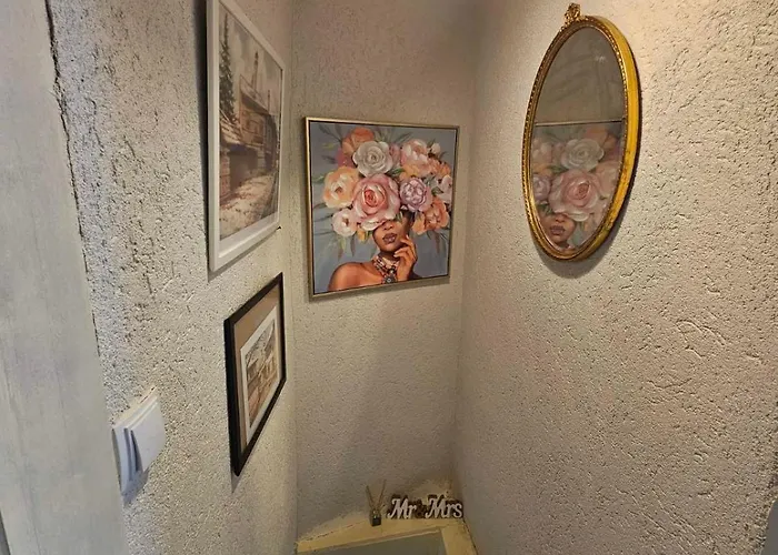 Apartment Biscuit Cosy Mini House In Old Town *